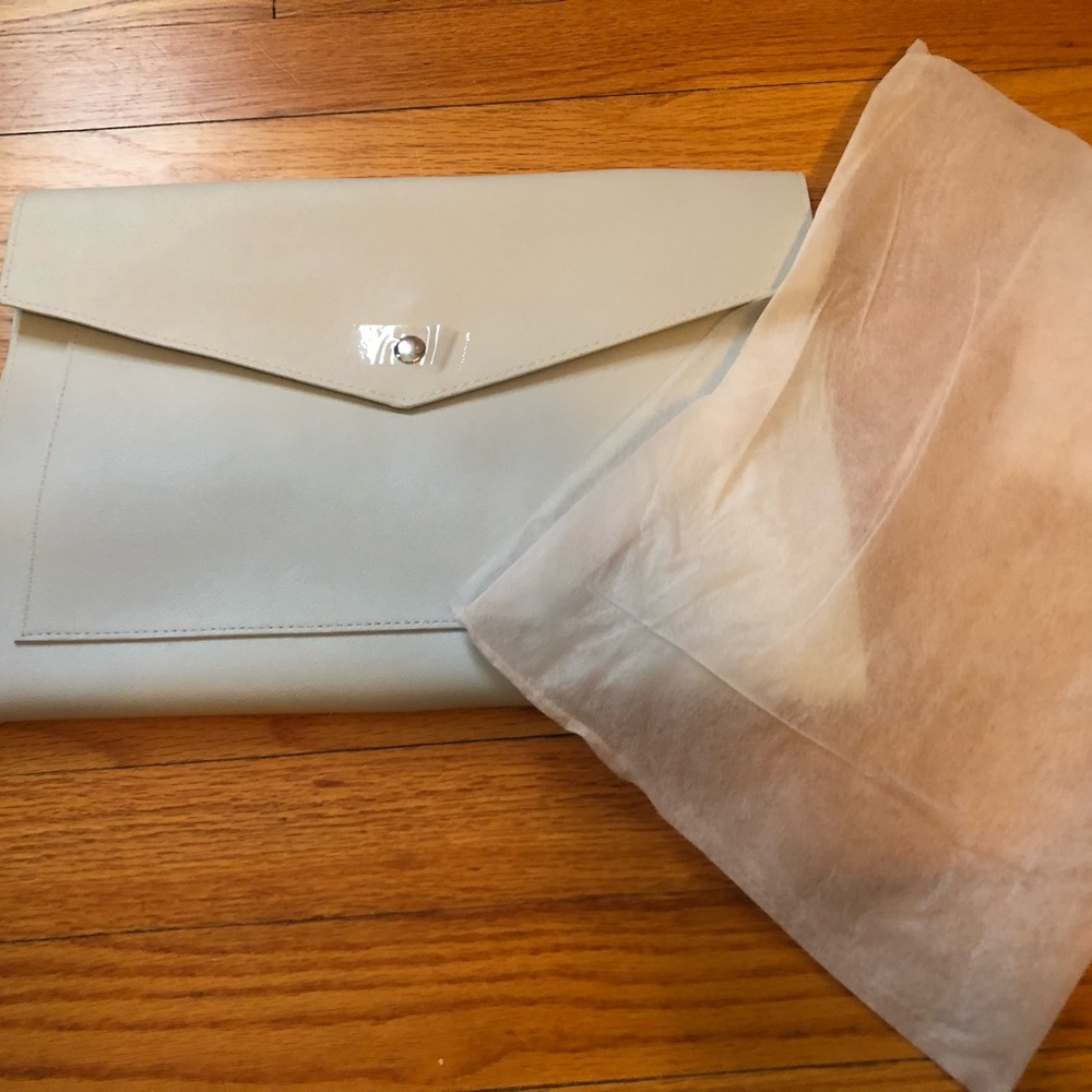 Glass Ladder & Co Grey Megan Portfolio Clutch
